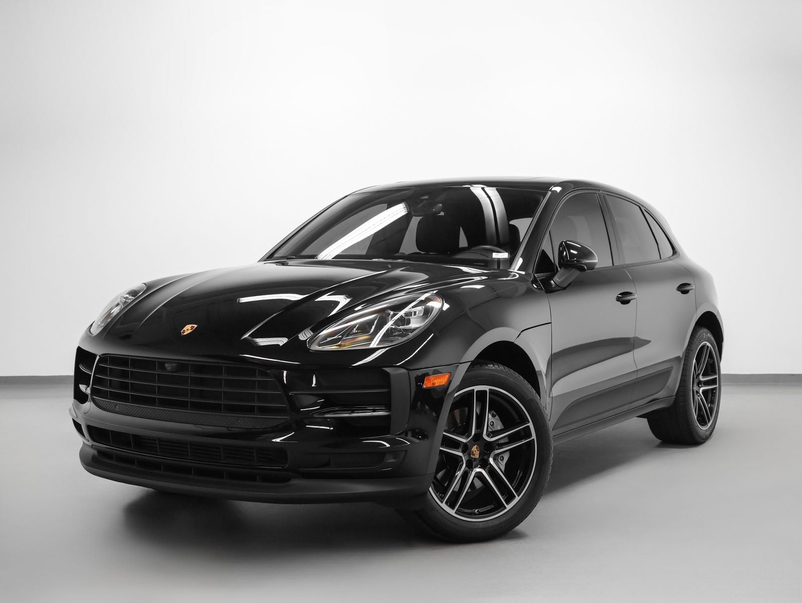 2021 Porsche Macan Macan