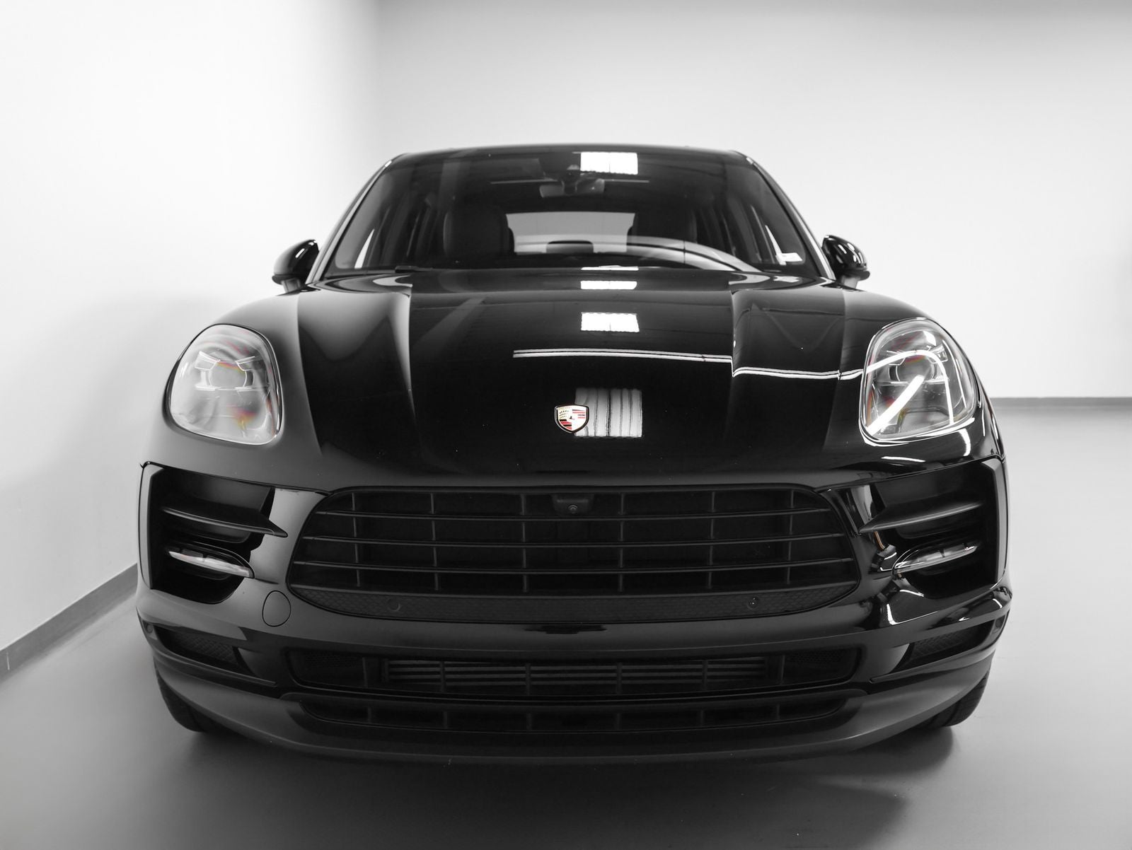 2021 Porsche Macan Macan