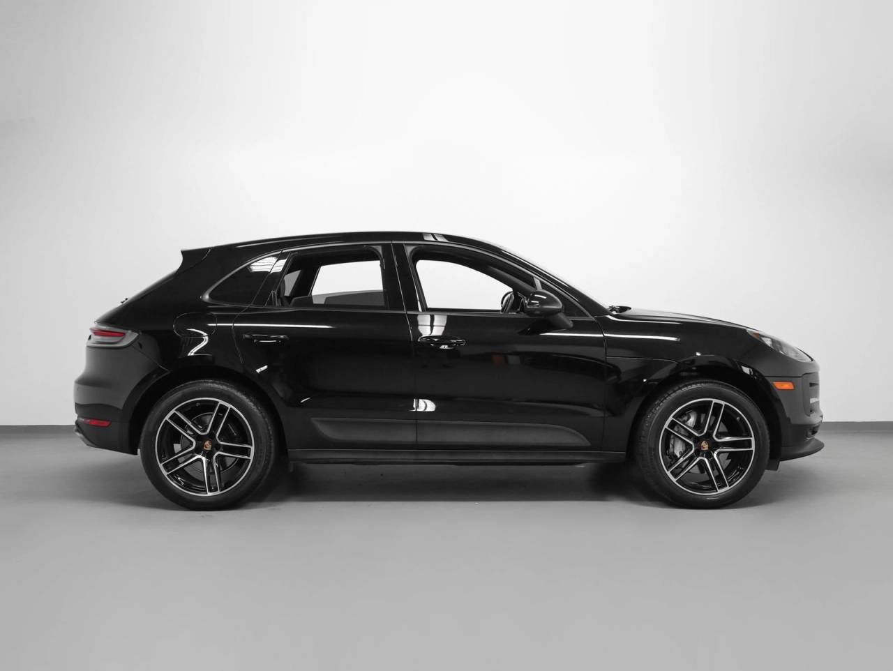 2021 Porsche Macan Macan