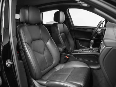 2021 Porsche Macan Macan