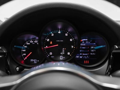 2021 Porsche Macan Macan