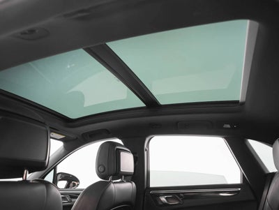 2021 Porsche Macan Macan