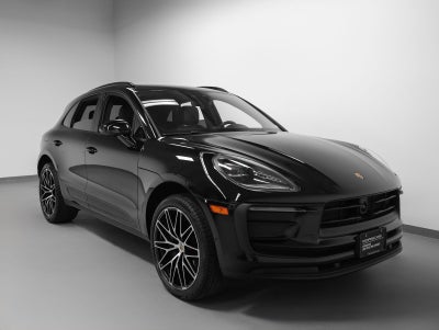 2023 Porsche Macan Base