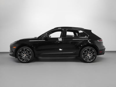 2023 Porsche Macan Base