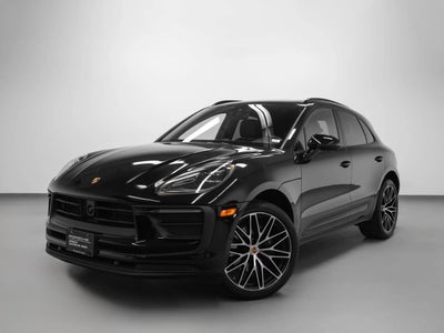 2023 Porsche Macan Base