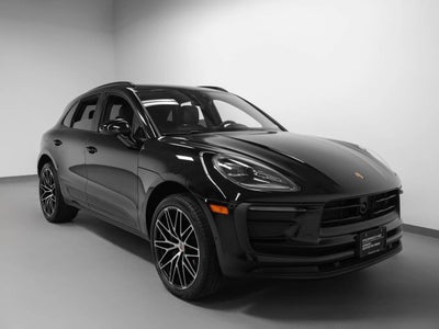 2023 Porsche Macan Base