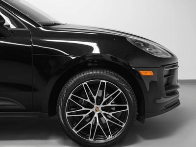 2023 Porsche Macan Base