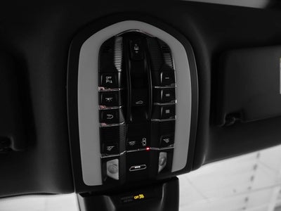 2023 Porsche Macan Base