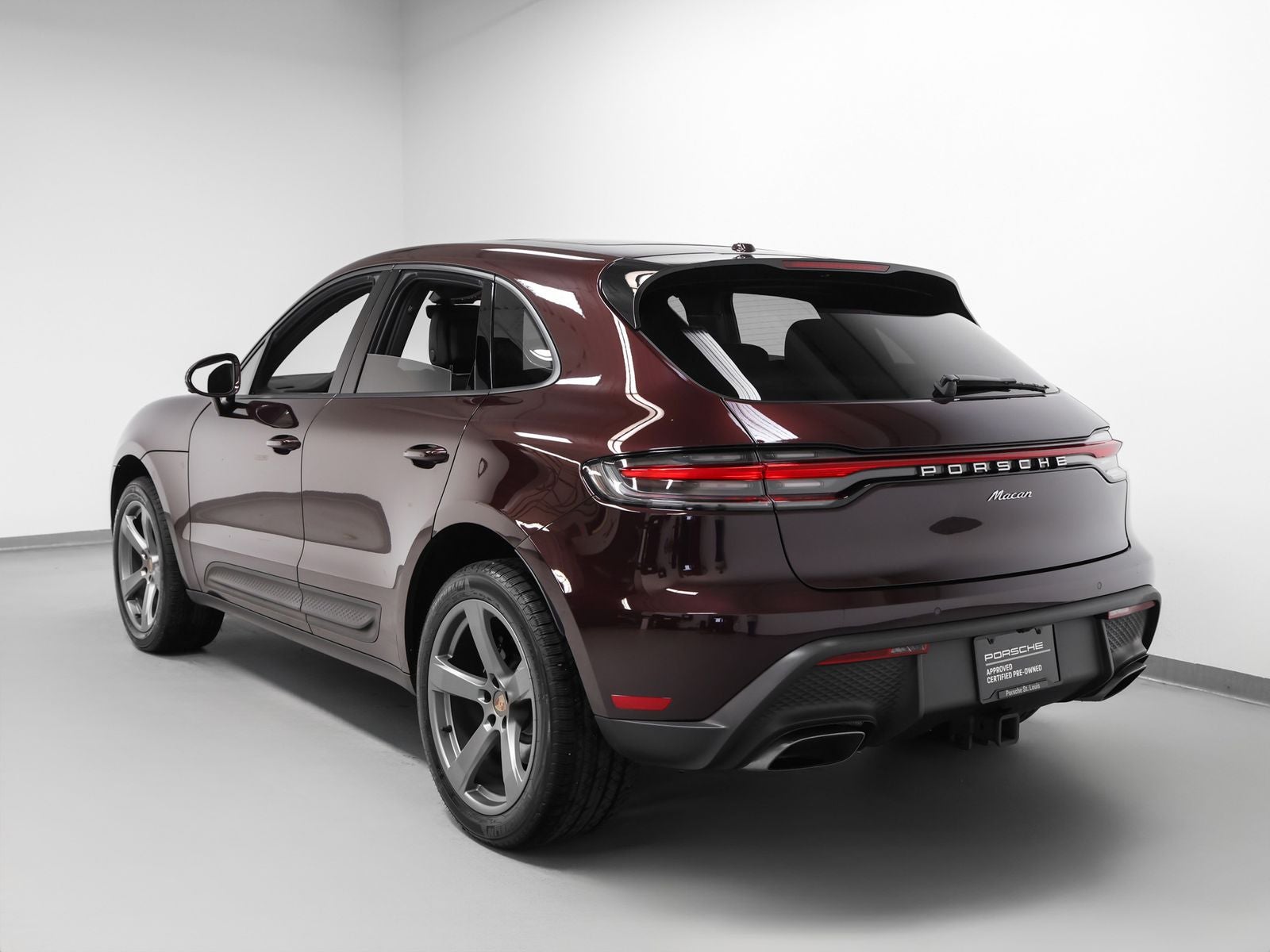 2024 Porsche Macan Base