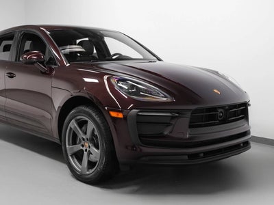 2024 Porsche Macan Base
