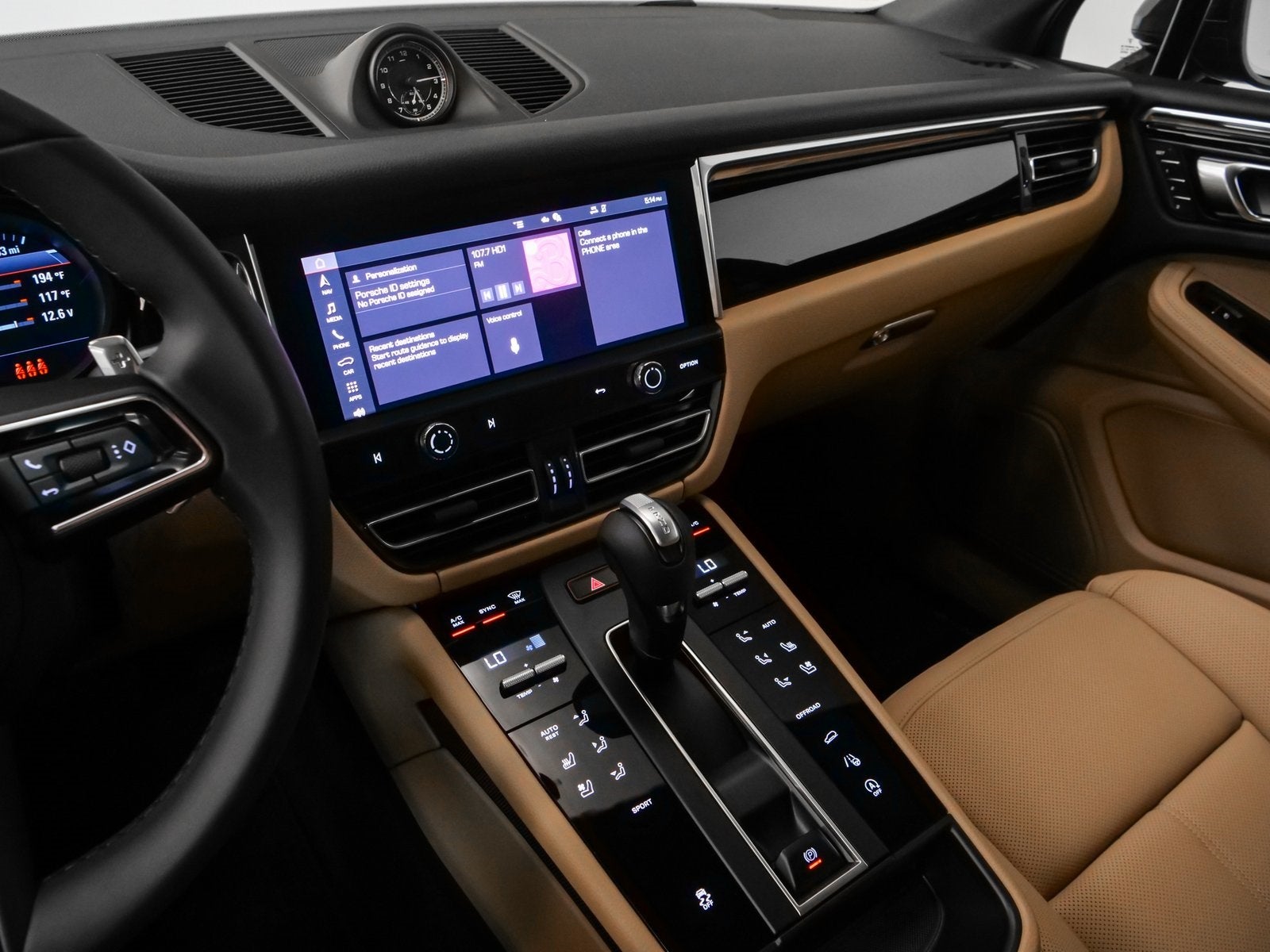 2025 Porsche Macan Macan