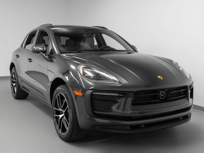 2025 Porsche Macan Macan
