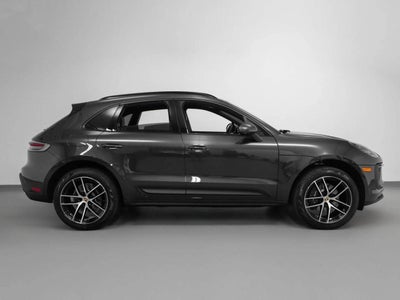 2025 Porsche Macan Macan