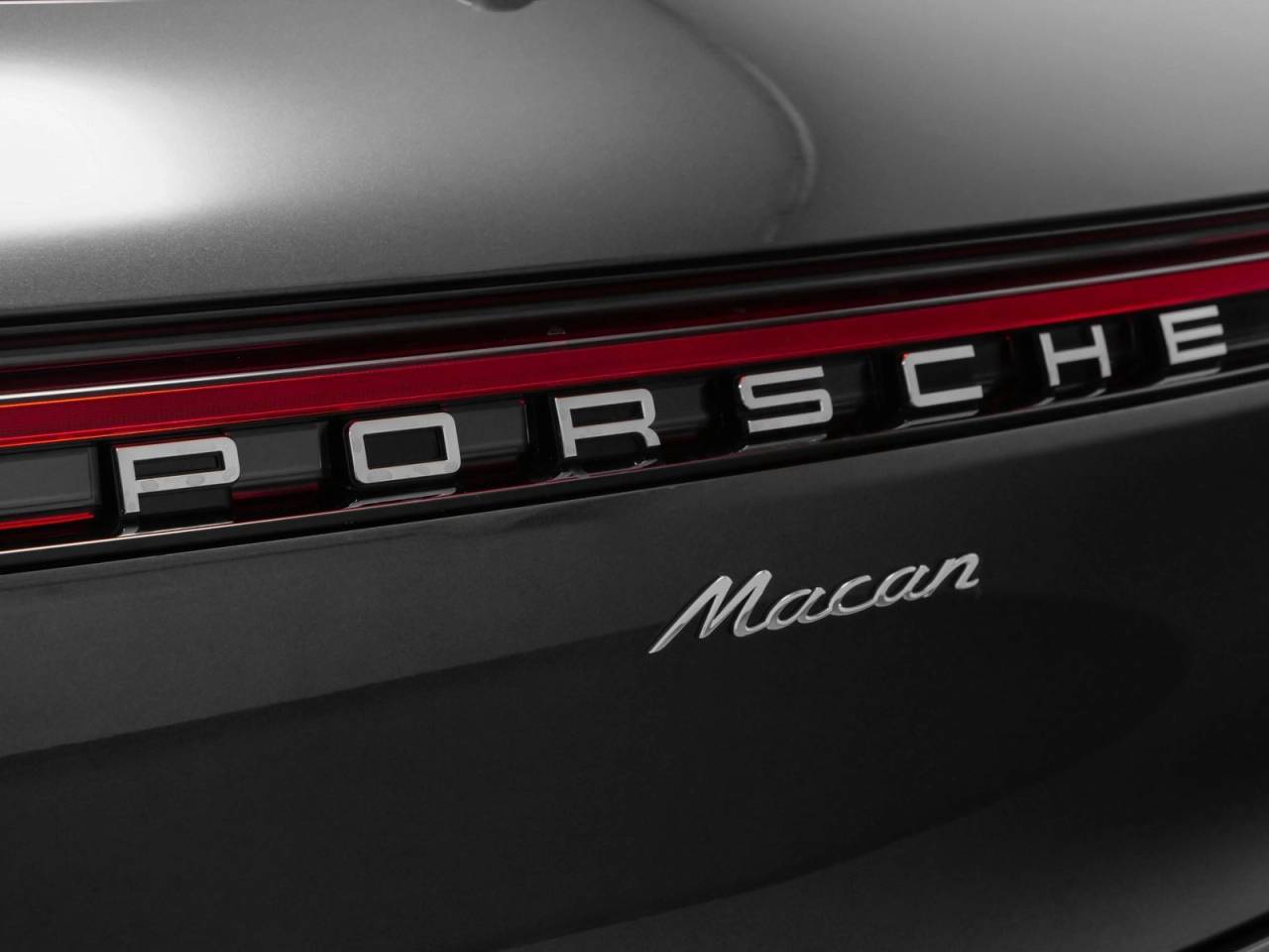 2025 Porsche Macan Macan