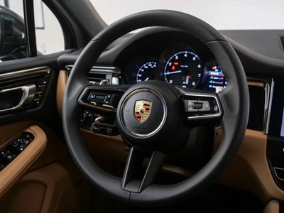 2025 Porsche Macan Macan