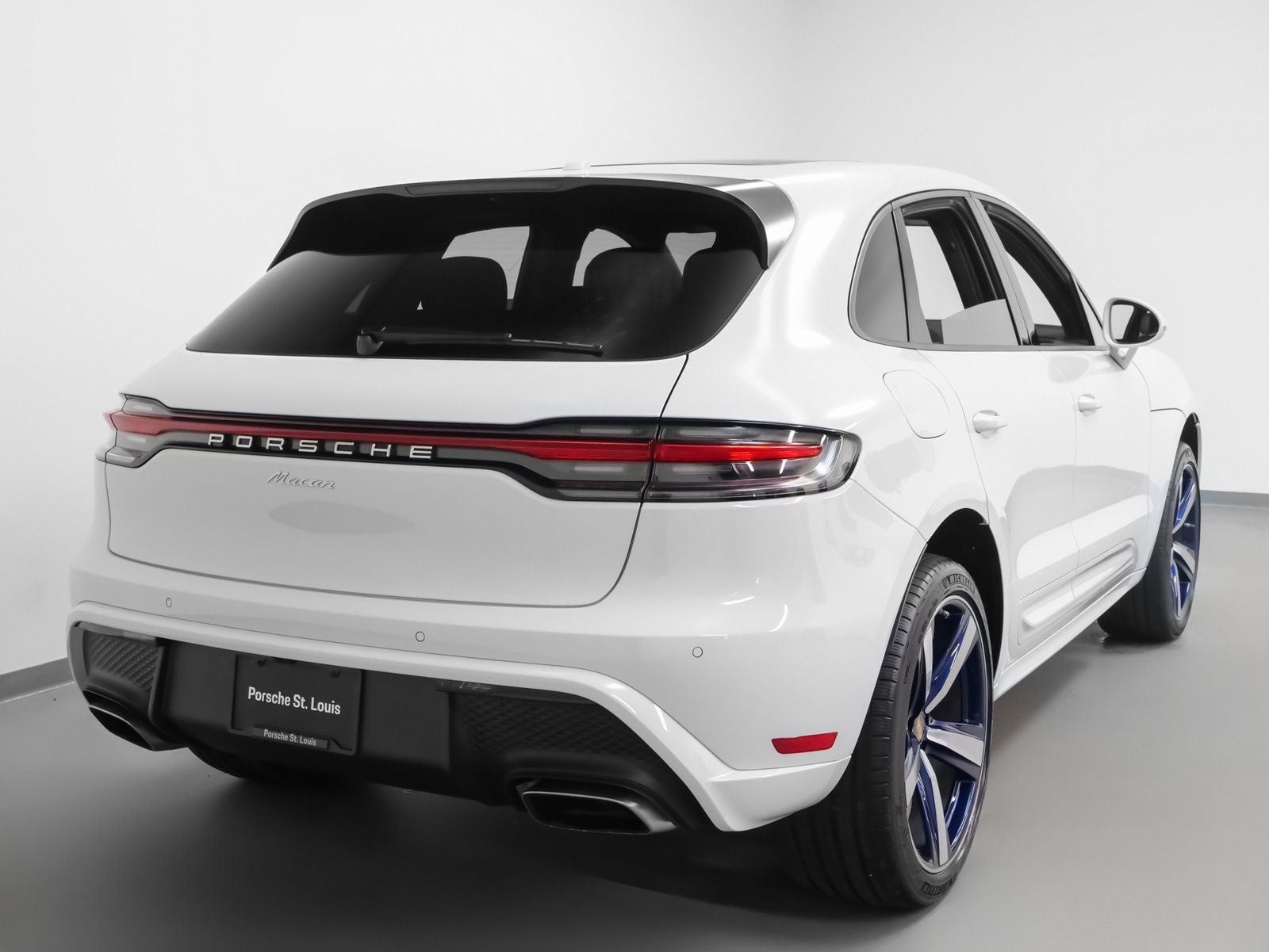 2025 Porsche Macan Macan