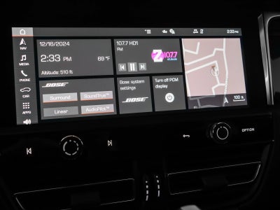 2025 Porsche Macan Macan