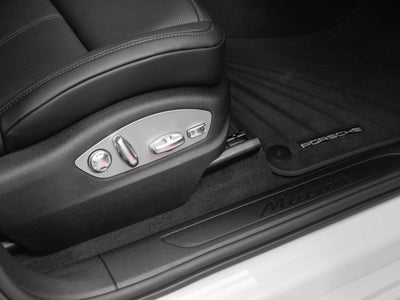 2025 Porsche Macan Macan