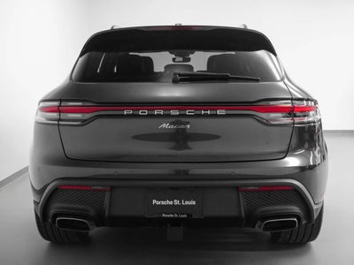 2025 Porsche Macan Macan