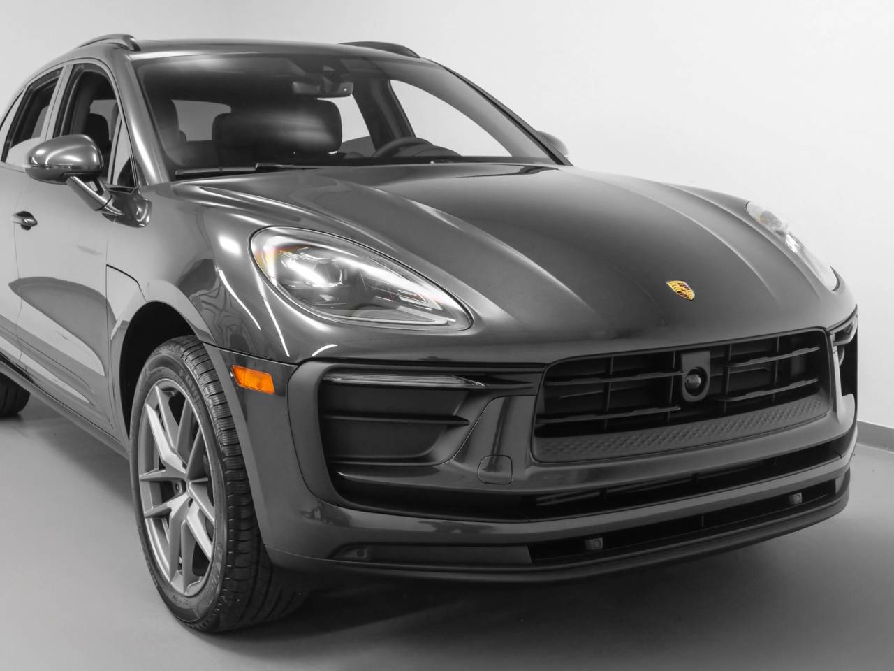 2025 Porsche Macan Macan