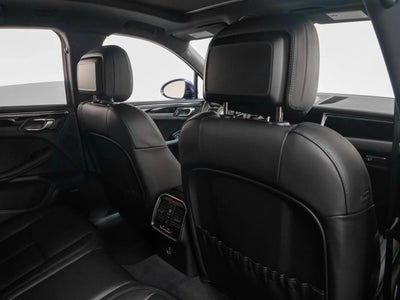 2025 Porsche Macan Macan