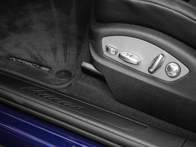 2025 Porsche Macan Macan