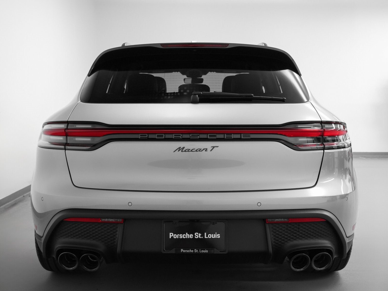2025 Porsche Macan Macan T