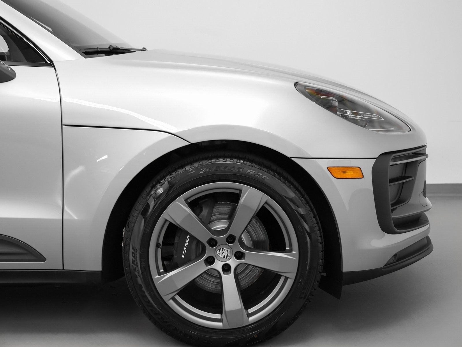 2025 Porsche Macan Macan T