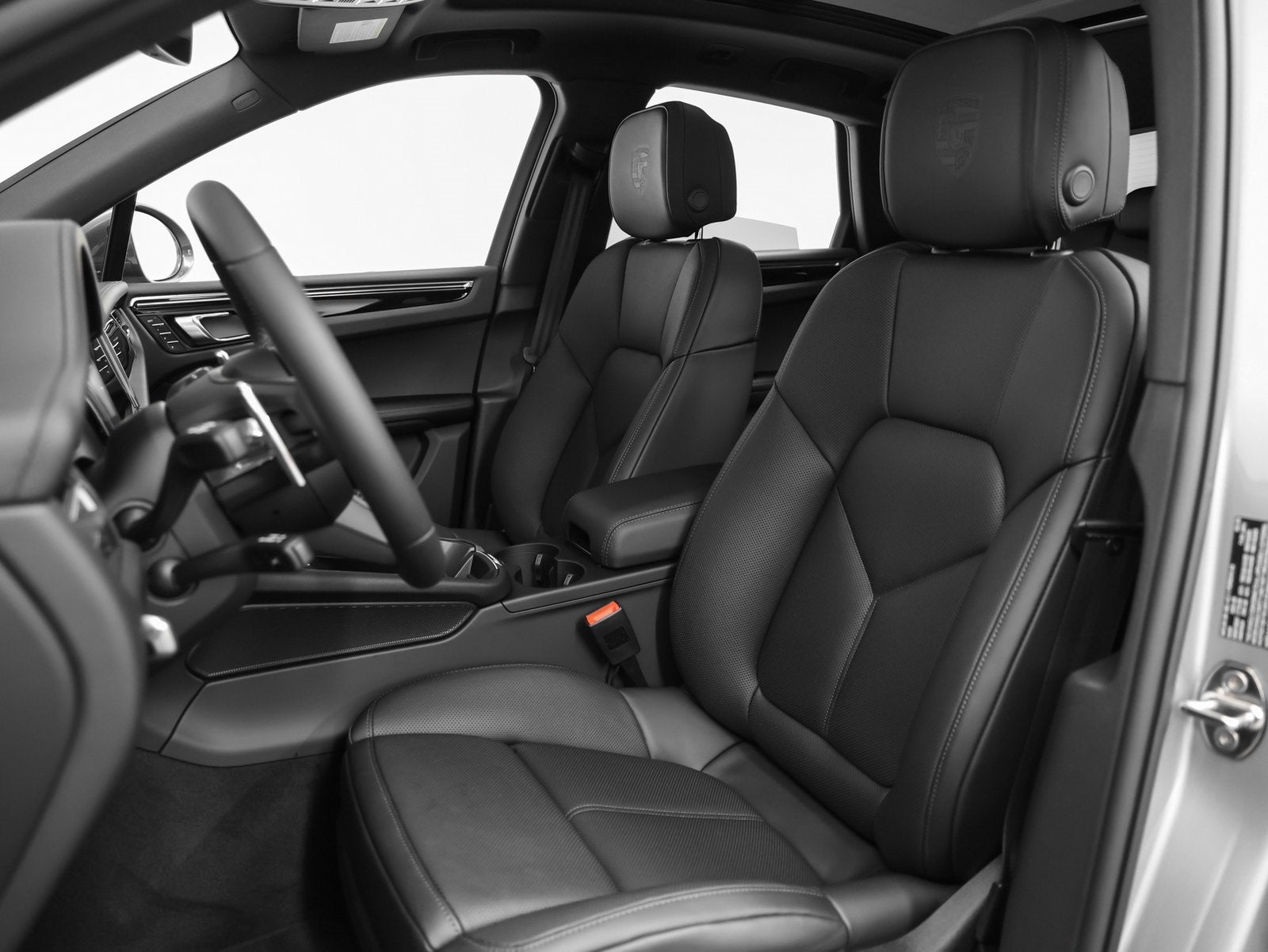 2025 Porsche Macan Macan T