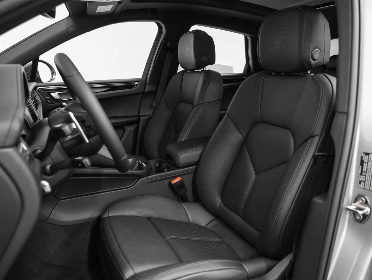 2025 Porsche Macan Macan T