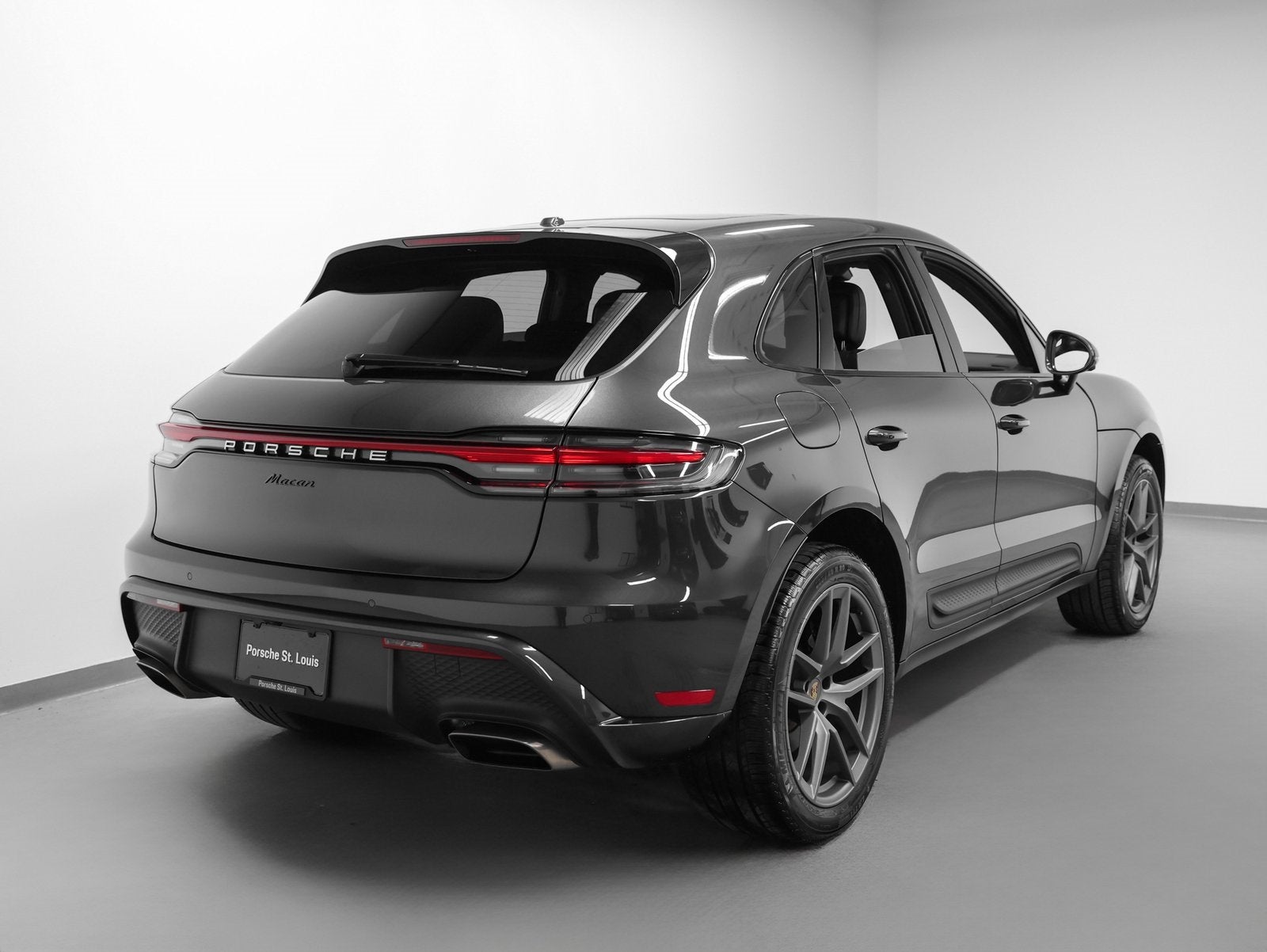 2025 Porsche Macan Macan