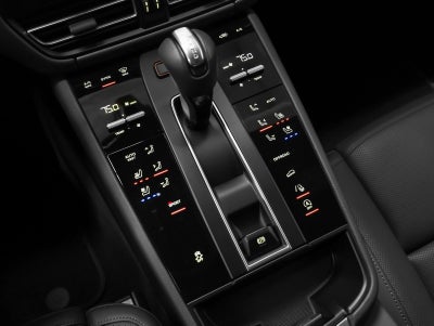 2025 Porsche Macan Macan