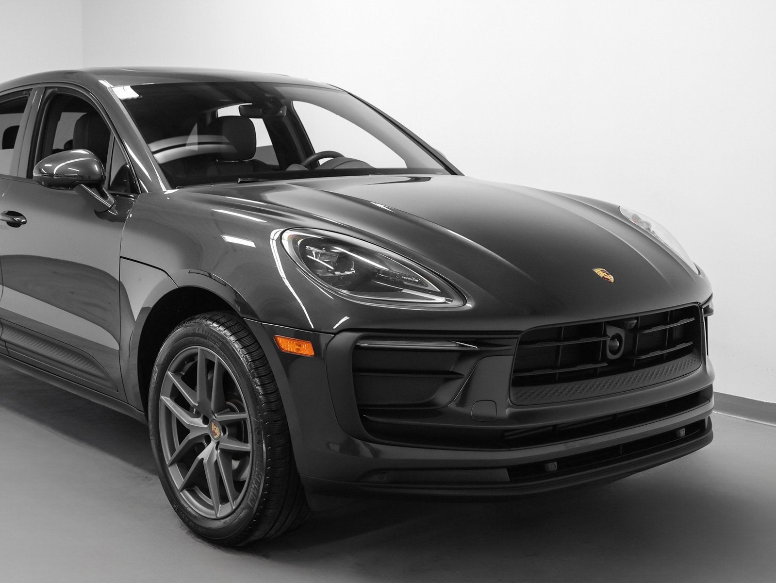 2025 Porsche Macan Macan