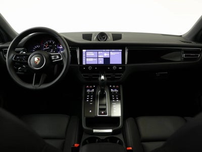 2025 Porsche Macan Macan