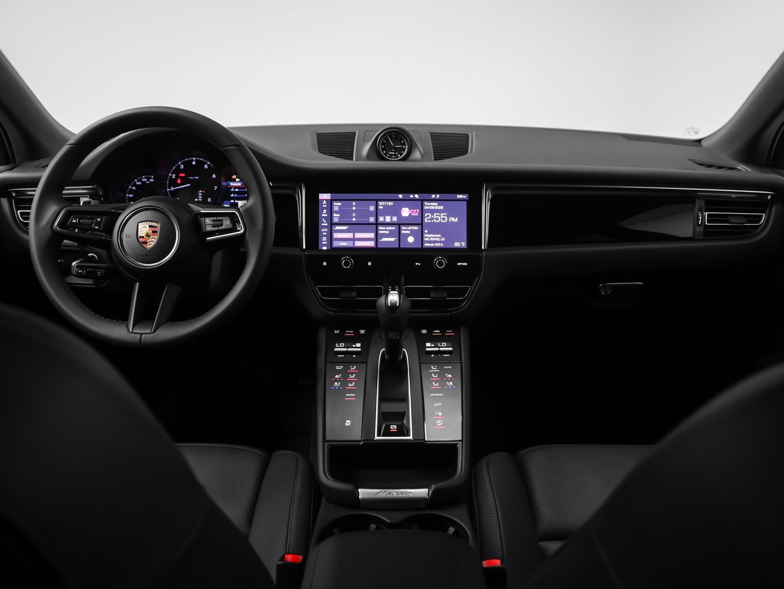 2026 Porsche Macan Base