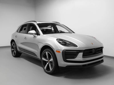 2026 Porsche Macan Base