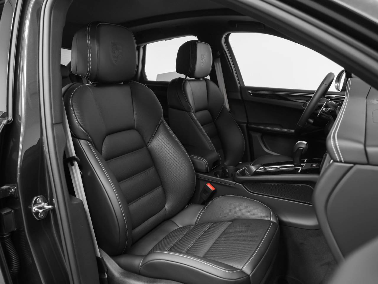 2026 Porsche Macan T