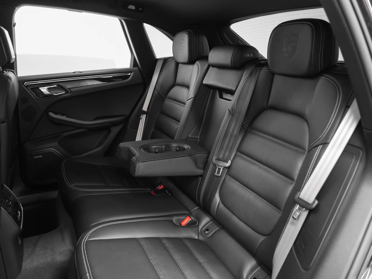 2026 Porsche Macan T