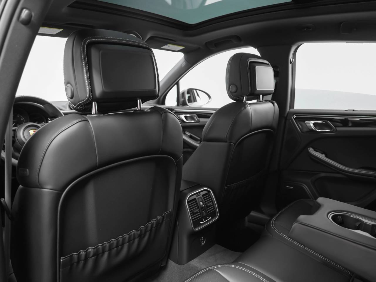 2026 Porsche Macan T