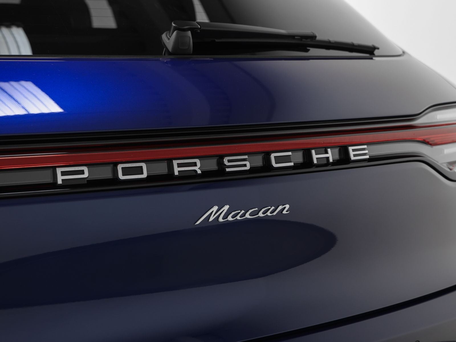 2026 Porsche Macan Macan
