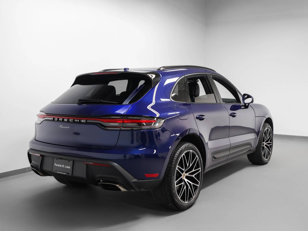 2026 Porsche Macan Macan