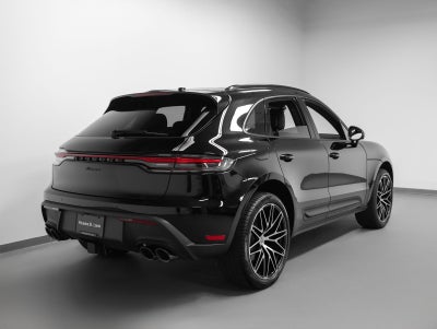 2026 Porsche Macan Macan
