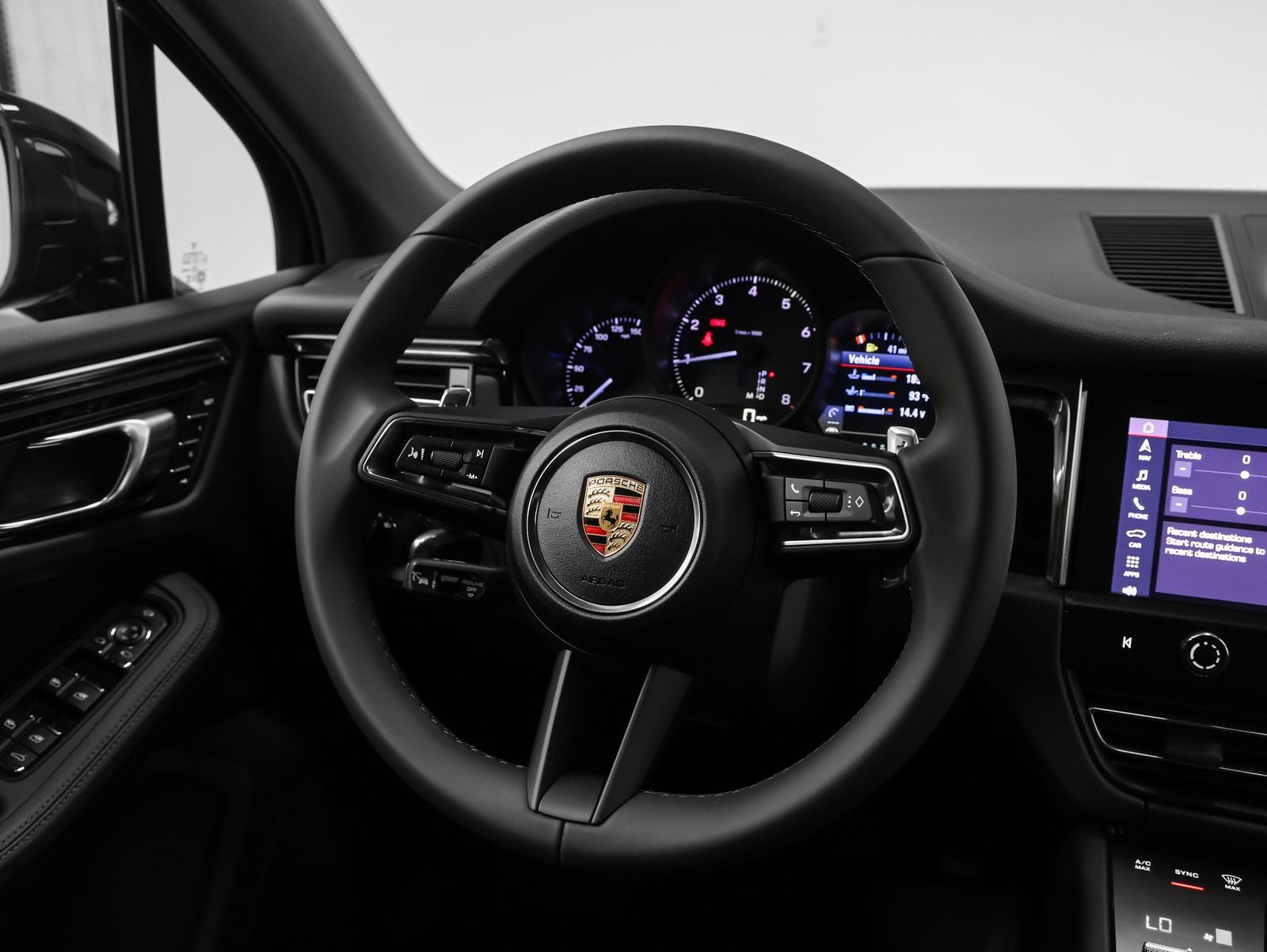 2026 Porsche Macan Macan