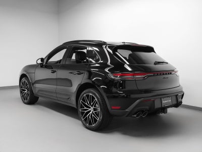 2026 Porsche Macan Macan