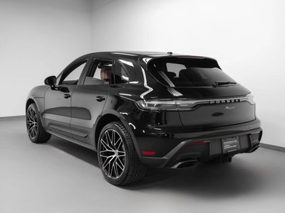 2023 Porsche Macan Base