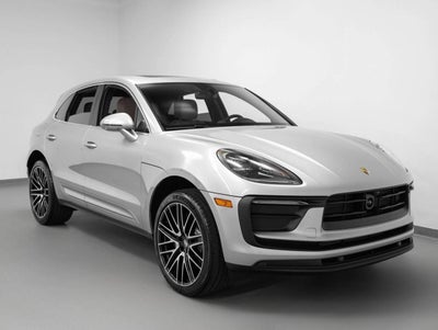 2026 Porsche Macan Macan
