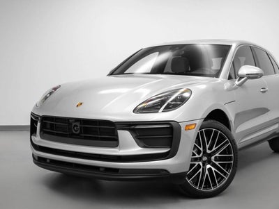 2026 Porsche Macan Macan