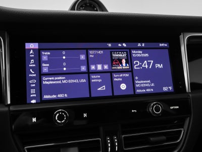 2026 Porsche Macan Macan