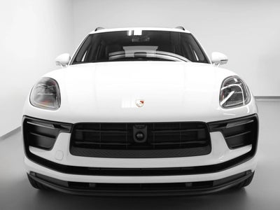 2026 Porsche Macan Macan