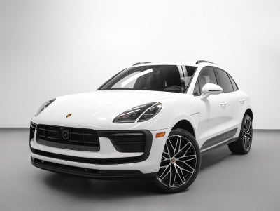 2026 Porsche Macan Macan
